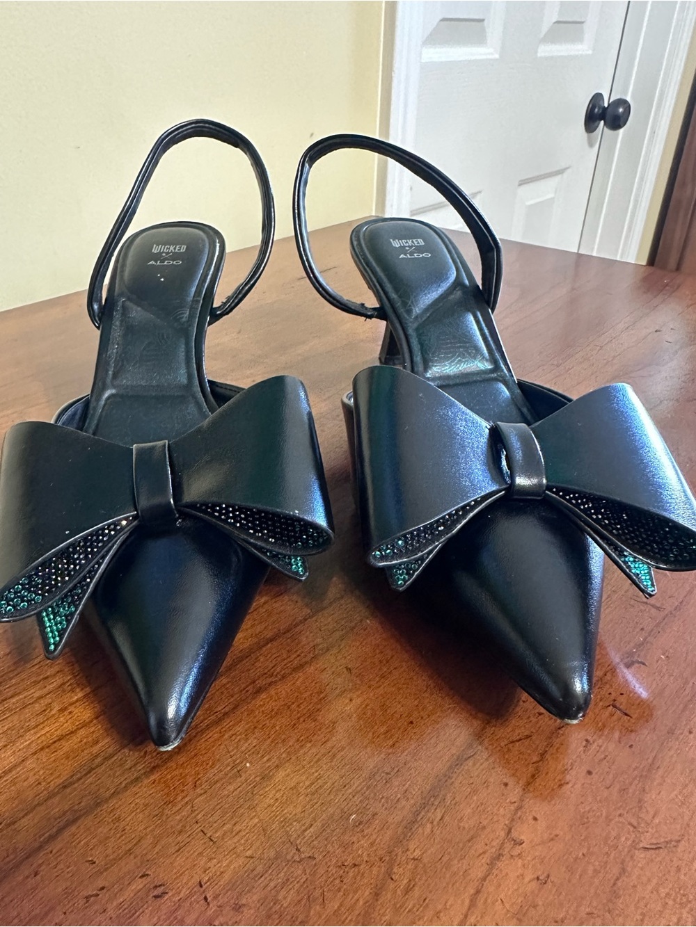 Aldo Black Pointed Slingback Heels with Bow Accents